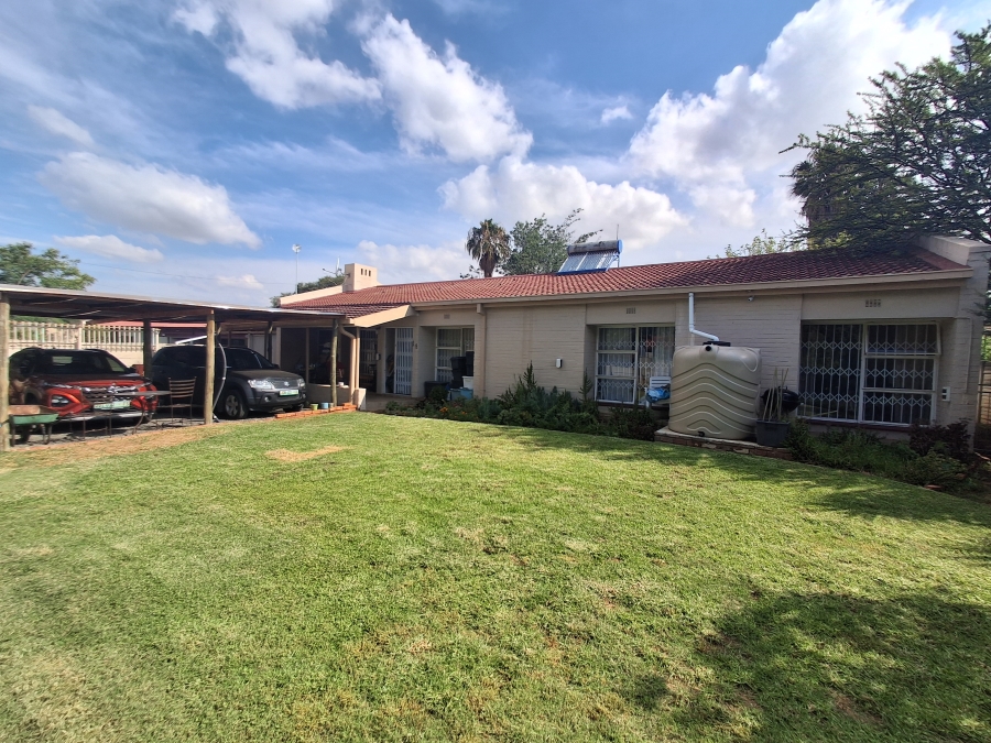 3 Bedroom Property for Sale in Jan Cillierspark Free State